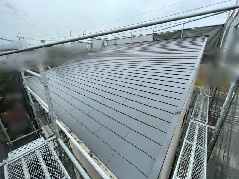 太田市 遮熱塗料による屋根塗装完工後の美しい仕上がり